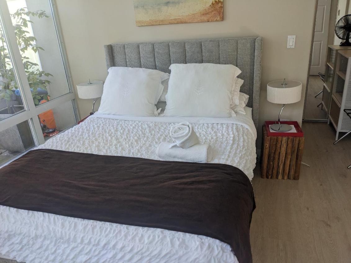 Penthouses Of Beach Ave 밴쿠버 외부 사진